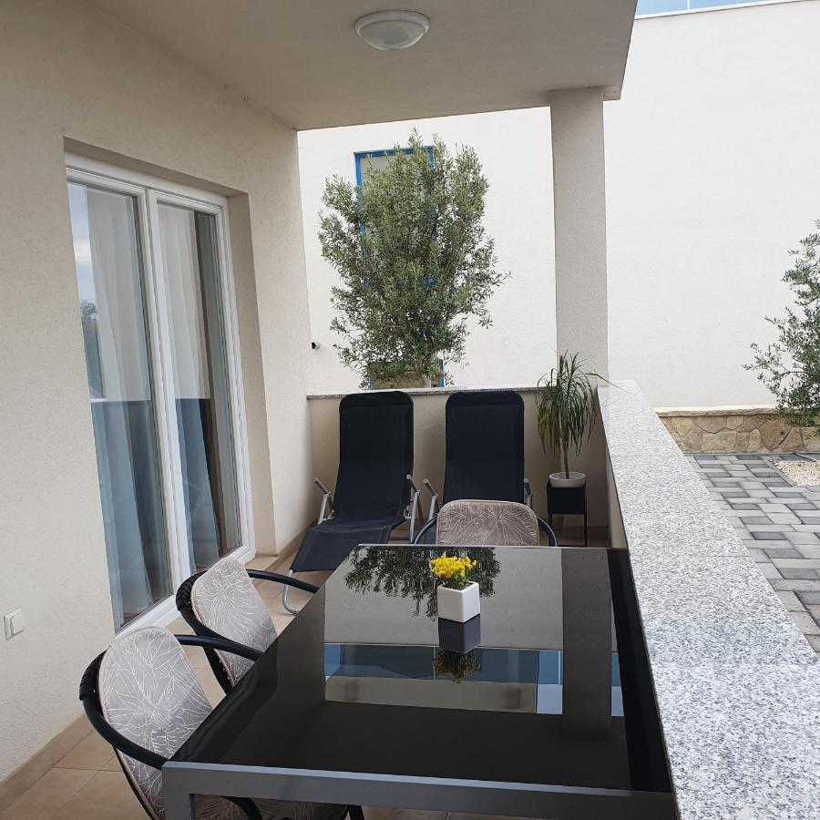 Apartments Marti Муртер Экстерьер фото